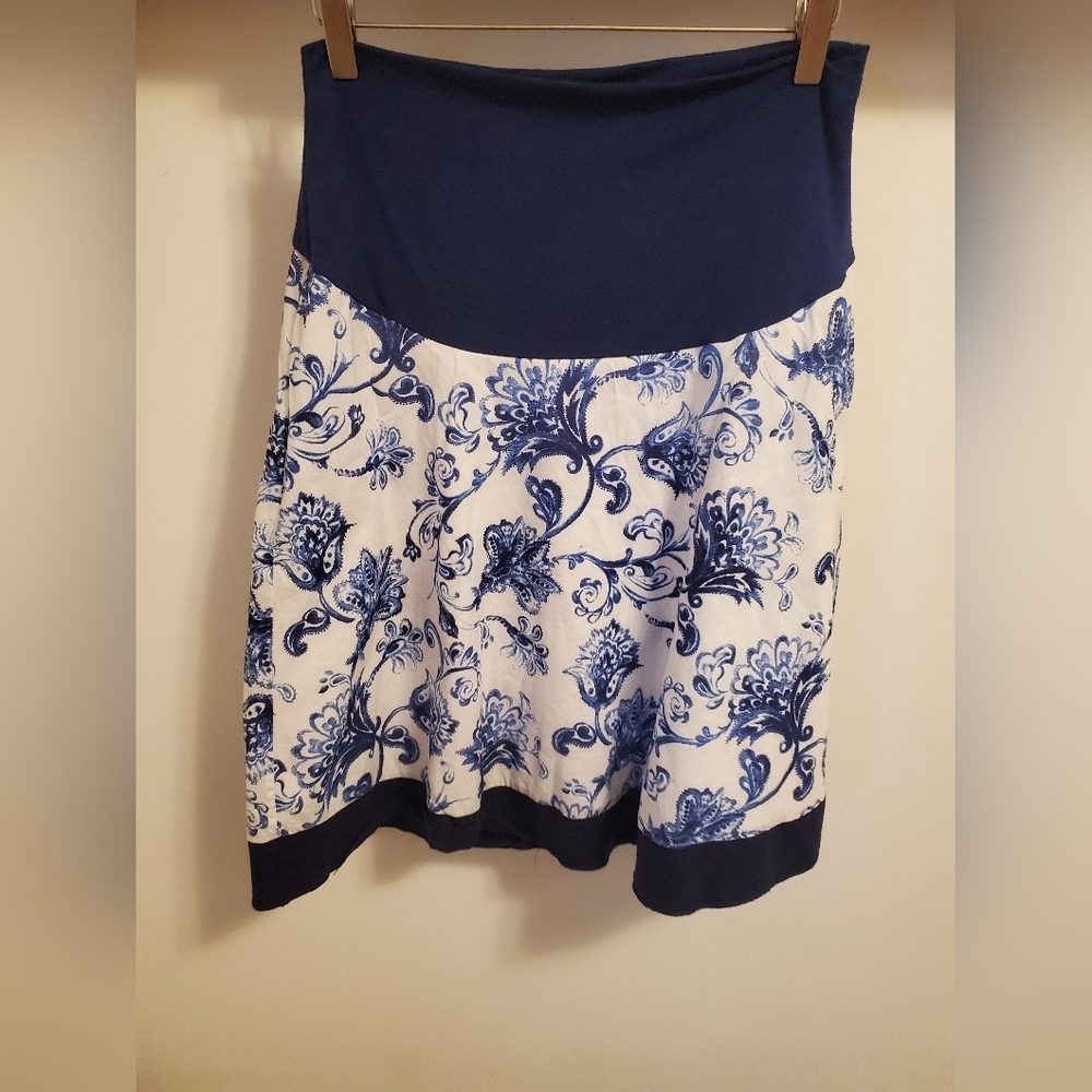 Thyme Maternity Navy and White Floral Maternity Skirt